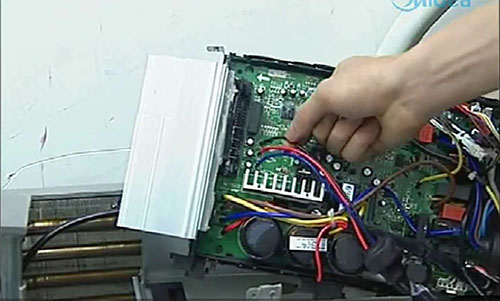 石阡美的空调电话是多少